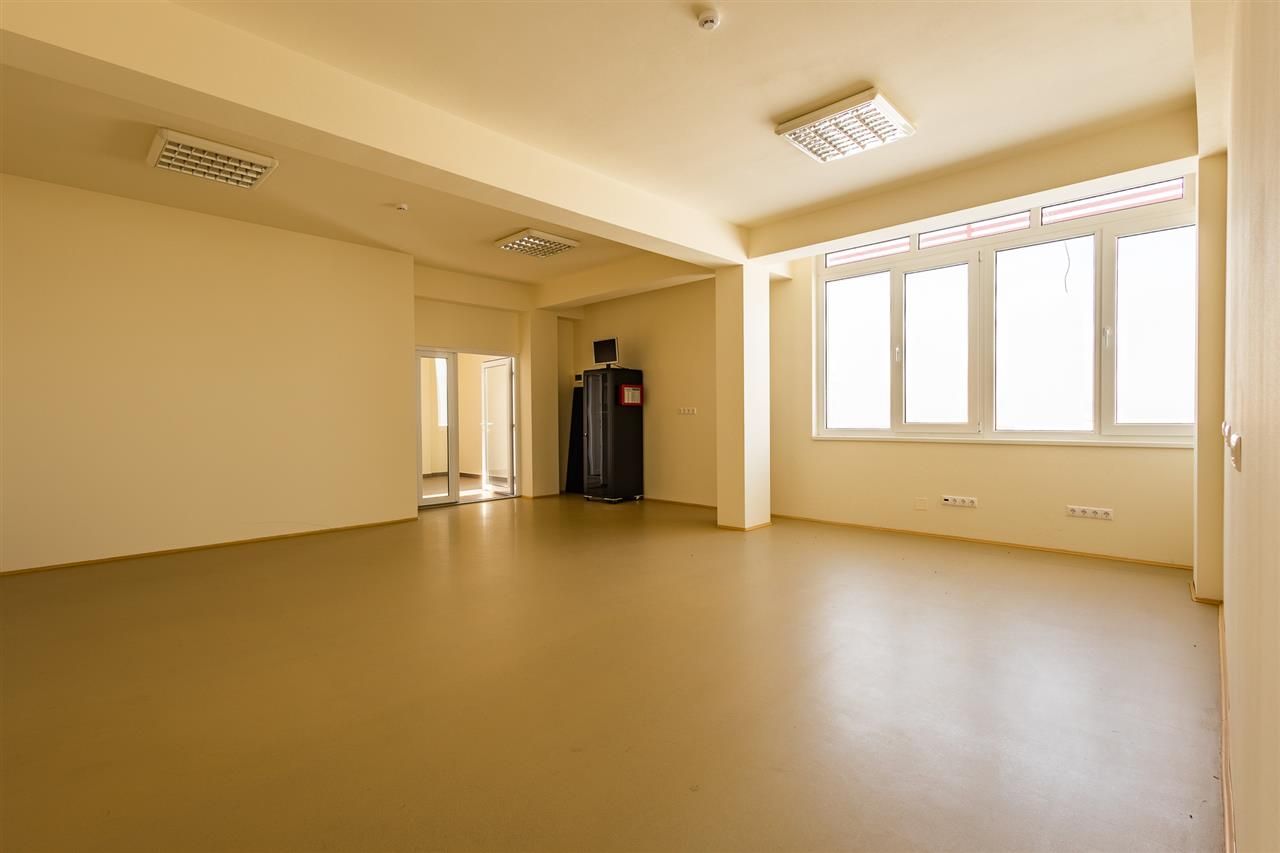 Spatiu comercial nou, componenta si dotari apreciabile, Calea Bucuresti, Brasov - Poză 28