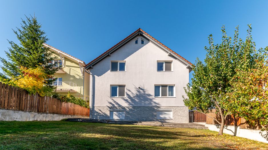 Casa deosebita, 270 mp utili, D+P+M, teren 544 mp, Andrei Muresanu - Poză 6