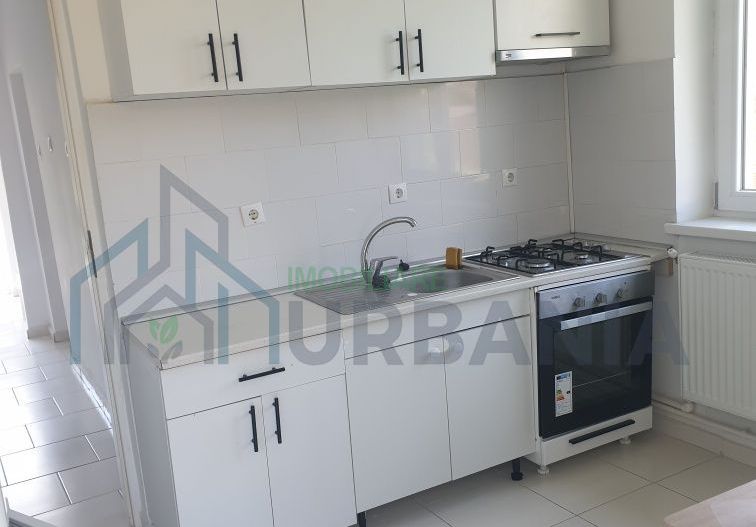 Casă de închiriat, 2 dormitoare, mobilată, curată, curte mică, zonă liniștită, aproape de centru, Iași - Poză 9