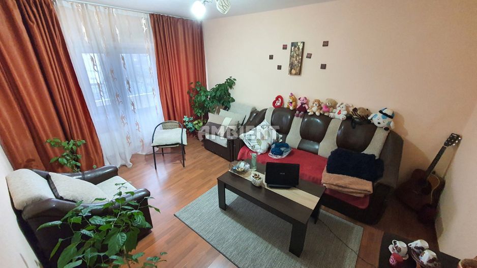Apartament 3 camere, decomandate, zona Ultracentral; - Poză 1