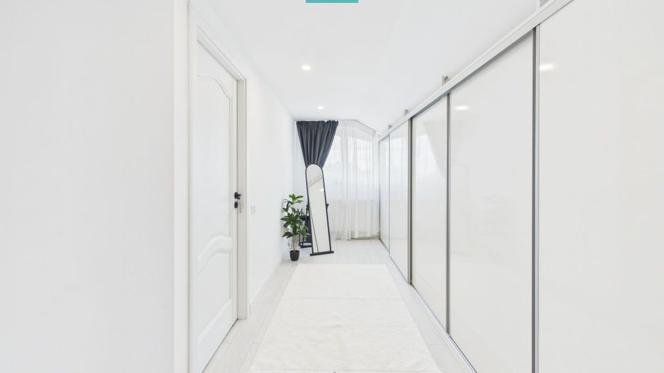 Casa modernă P+M, Năvodari - Poză 11