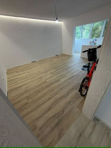 Dâmbovița| 3 camere | 2 băi | Boxa | Complet renovat | Încălzire în pardoseală - Poză 2