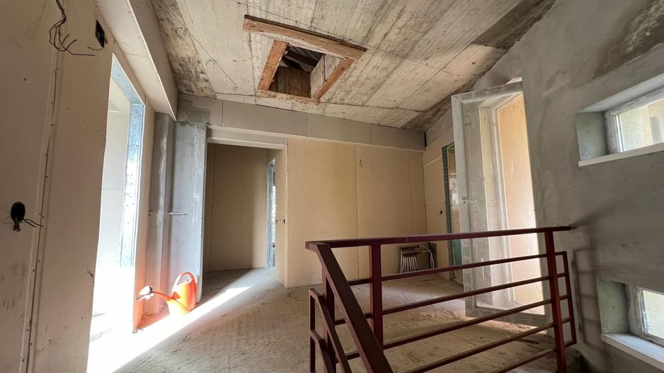 Casa la gri in Pipera  cu potential 1000 euro m2 - Poză 22