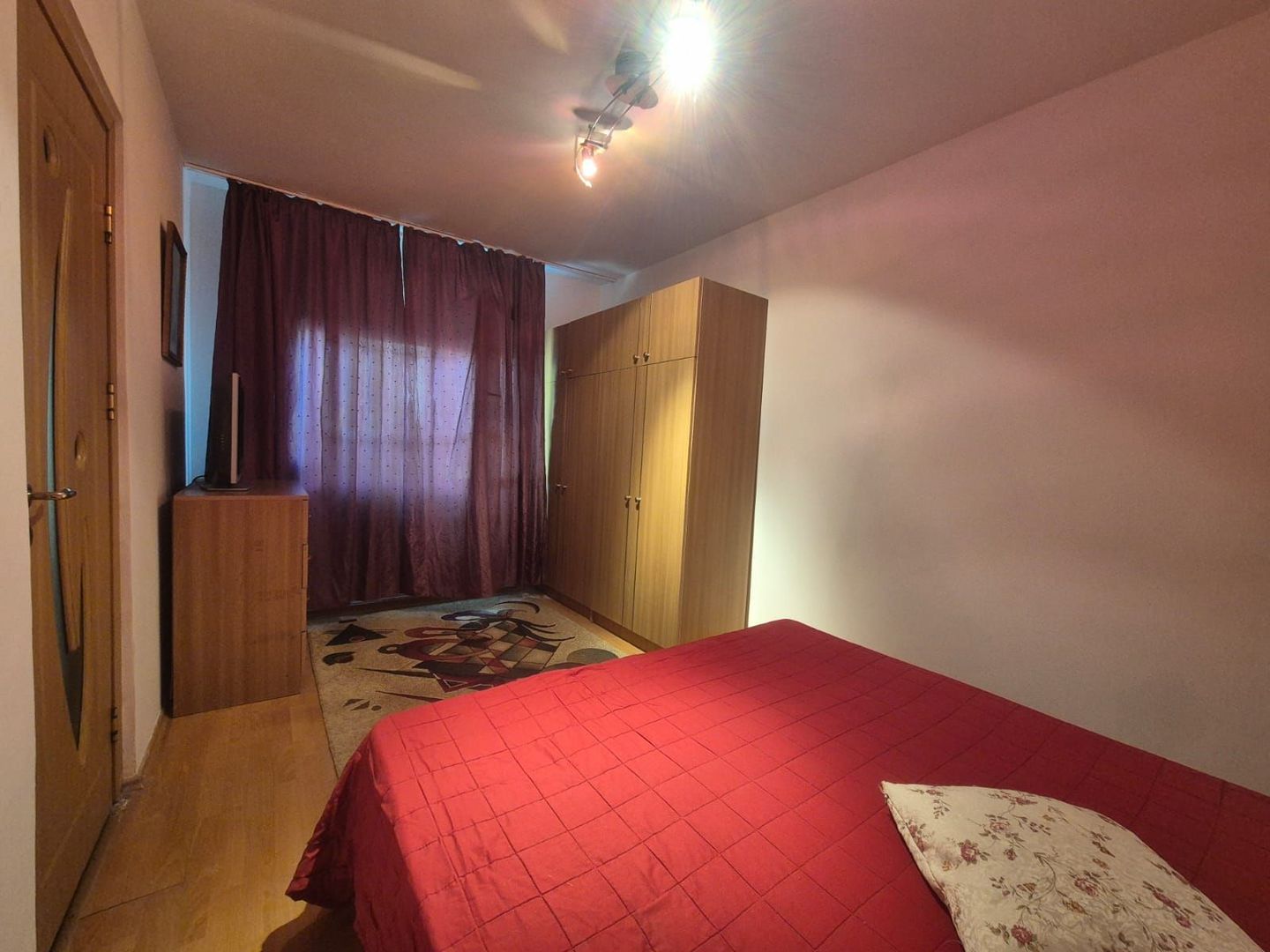 Exclusivitate - 2 camere, 5 minute de Piata Astra - Poză 4