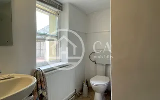 Casă de vânzare cu 3 camere si o anexa in zona Cantemir, Oeadea. - Poză 13