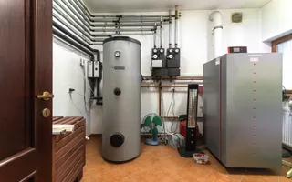 Arhitectura din Piatra si Lemn pe Malul Lacului Mogosoaia - Poză 13