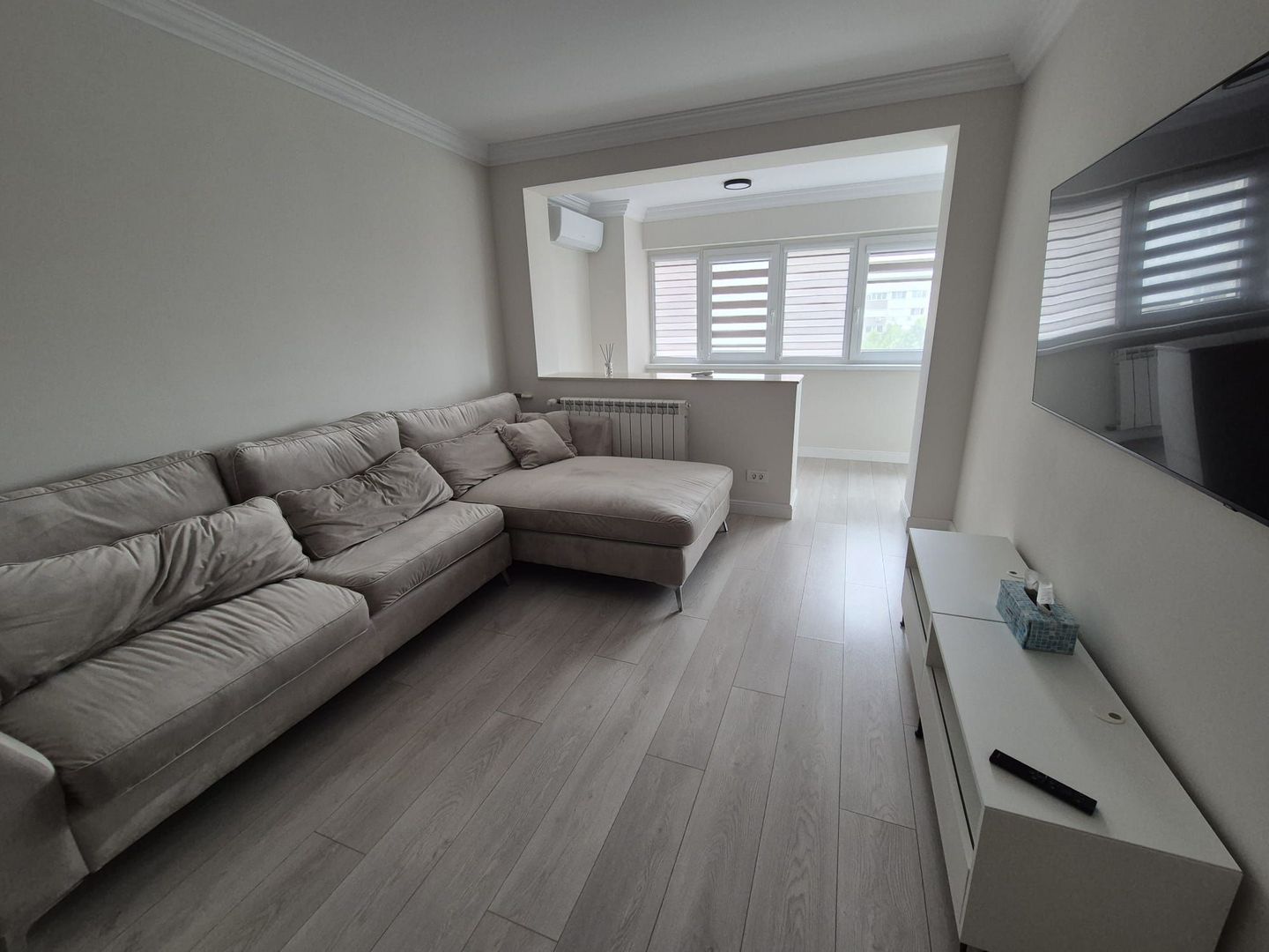 Apartamnent decomandat cu 3 camere, Sector 6 - Poză 3