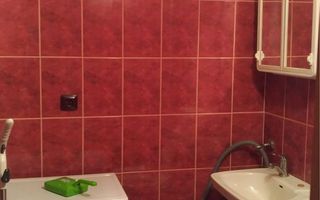 Apartament confortabil cu 3 camere. Perfect pentru familie. - Poză 4