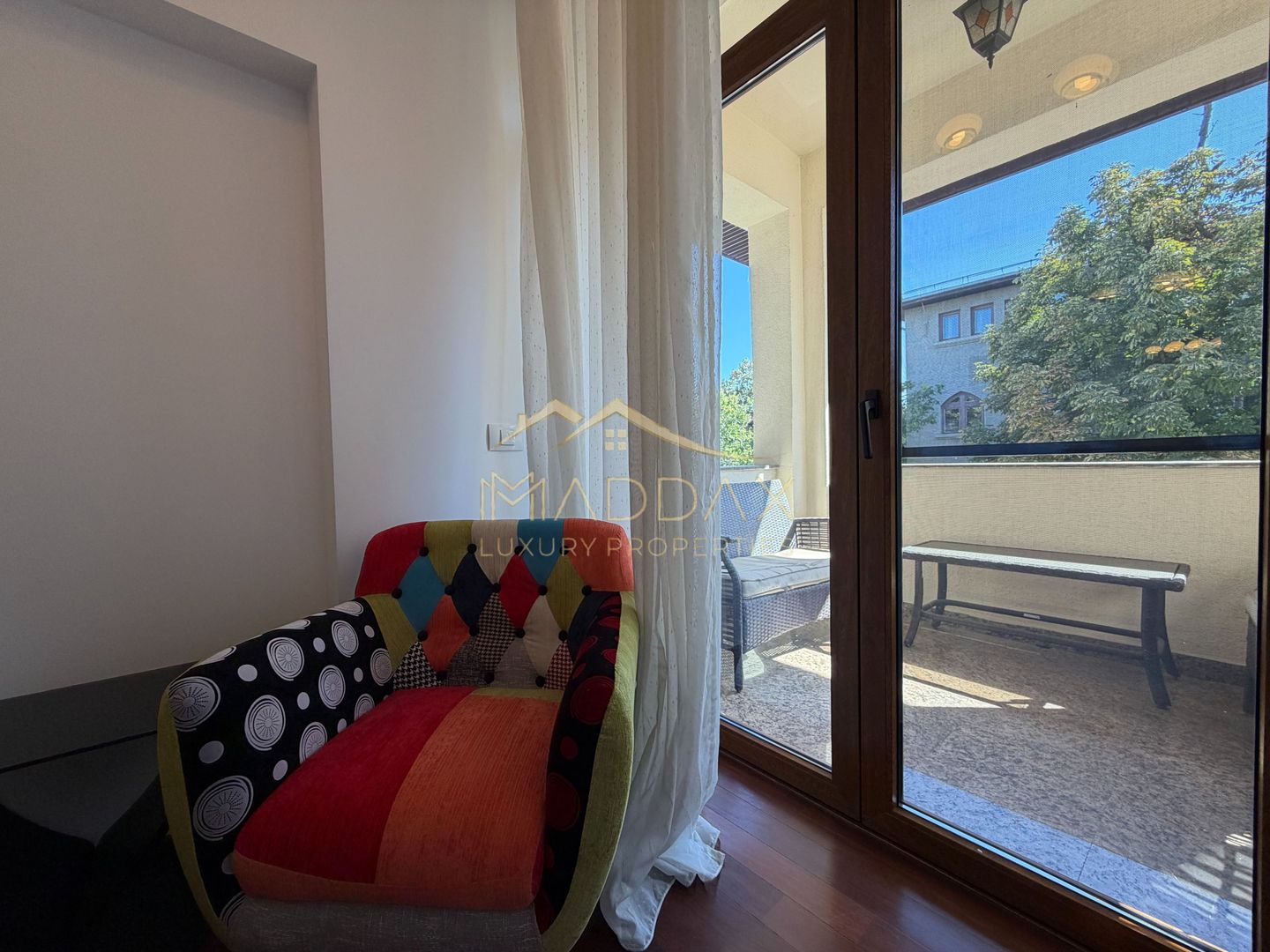 Apartament de inchiriat /4 camere in vila *153mp* +parcare / Dorobanti Capitale - Poză 12