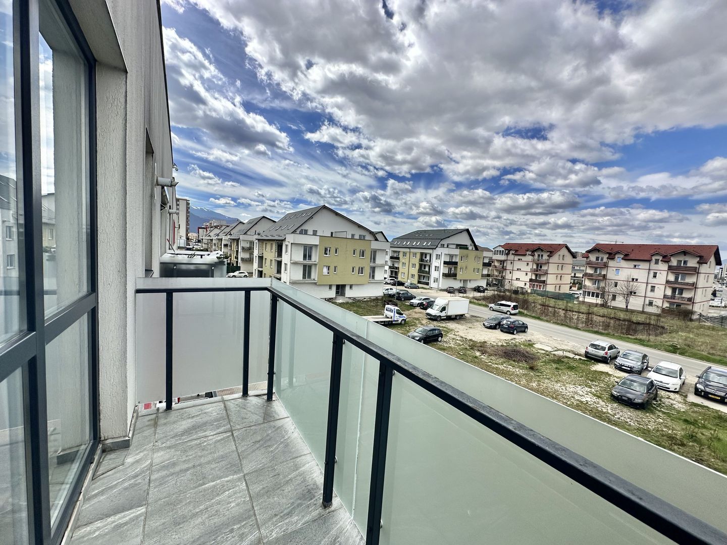 Garsoniera de inchiriat, zona Coresi - Poză 9