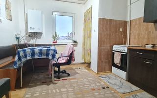 Apartament 2 camere decomandat insorit semimobilat Calea Bucuresti - Poză 5