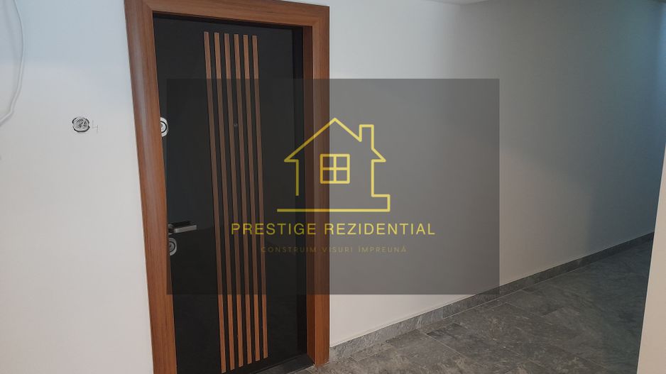 3 Cam, Parcare Inclusa, Titan-Pallady - Poză 8