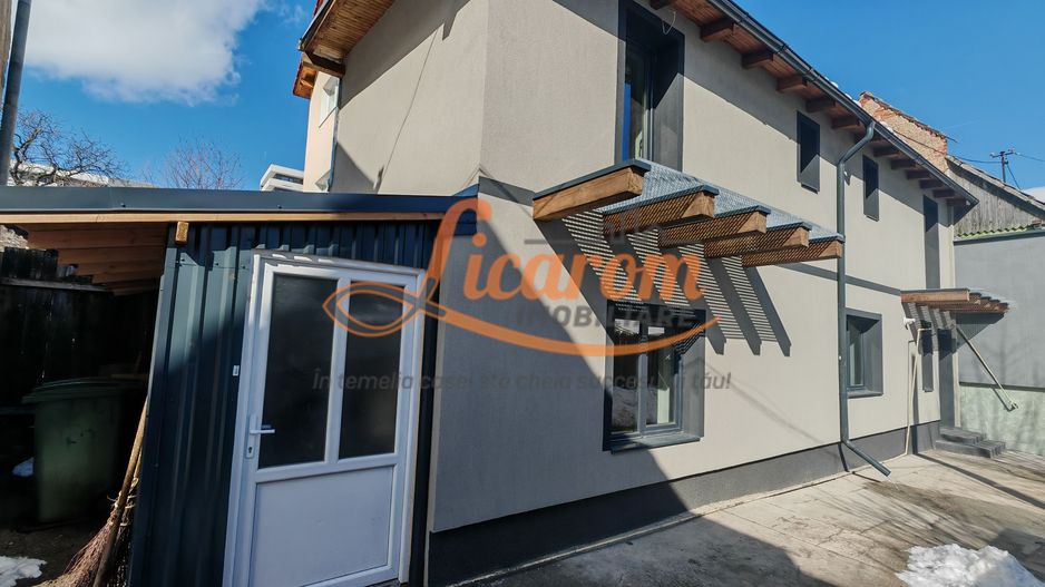 COMISION 0. Corp de casa,Carpatilor intrare in Racadau,P+E,4 camere. - Poză 28