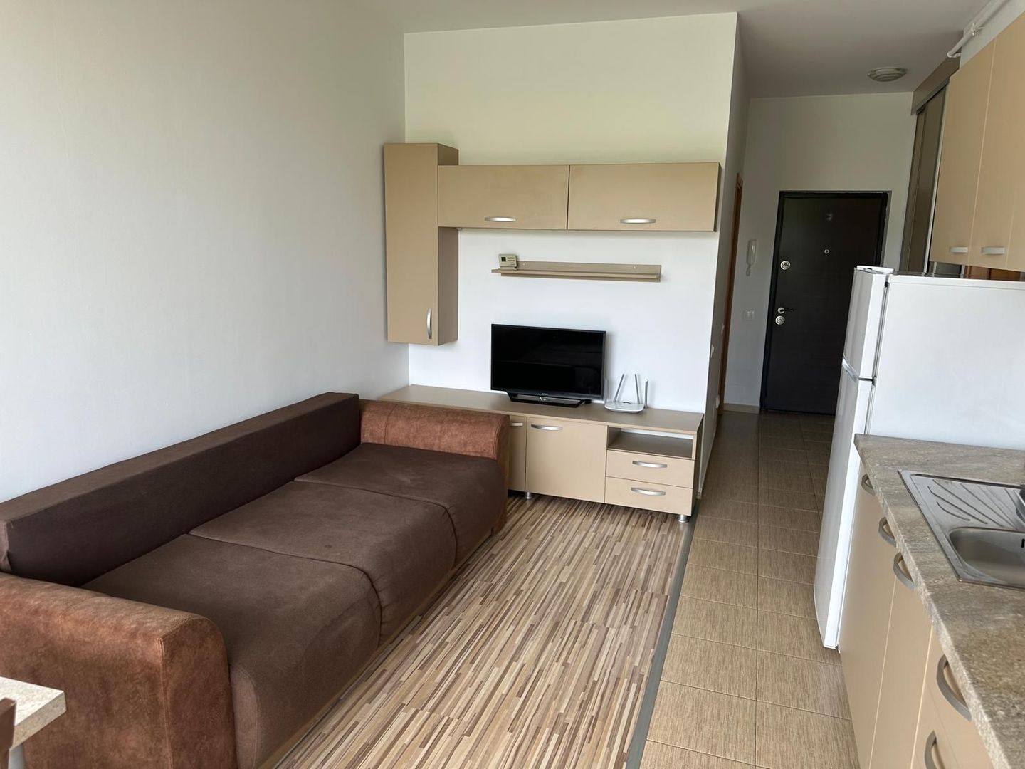 Apartament cu 2 camere | 42 mp + 8 mp balcon | Parcare | Centru - Poză 6