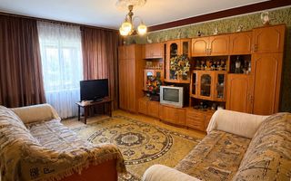 Apartament cu 3 camere/ Etaj intermediar / 71mp/ zona Baza 3 - Poză 1