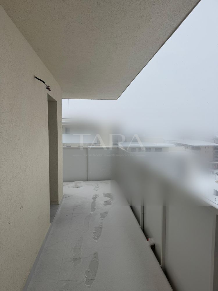Apartament 2 camere, zona Eroilor, balcon 24 mp, parcare subterană. - Poză 4