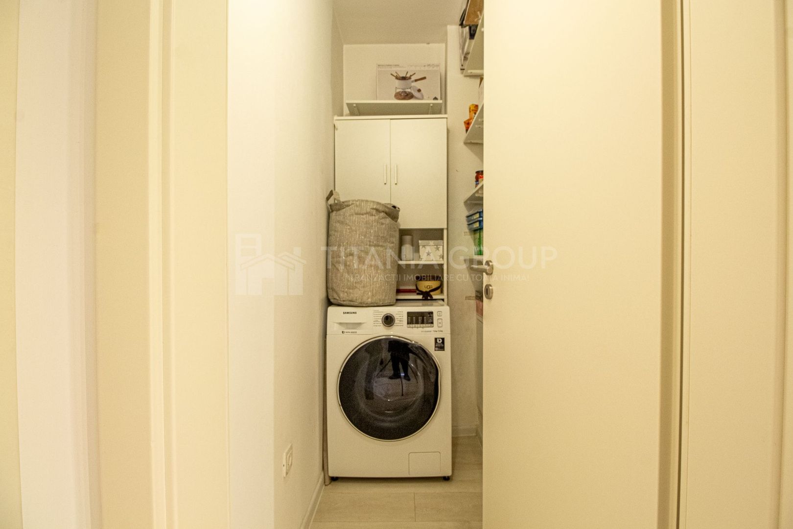 Kasper Coresi, Apartament 3 camere decomandat, 2 bai, parcare+boxa - Poză 11