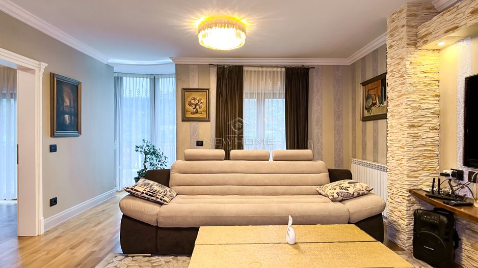 COMISION 0% Casa de vanzare 180 mp, 800 mp teren, Borsa - Poză 2