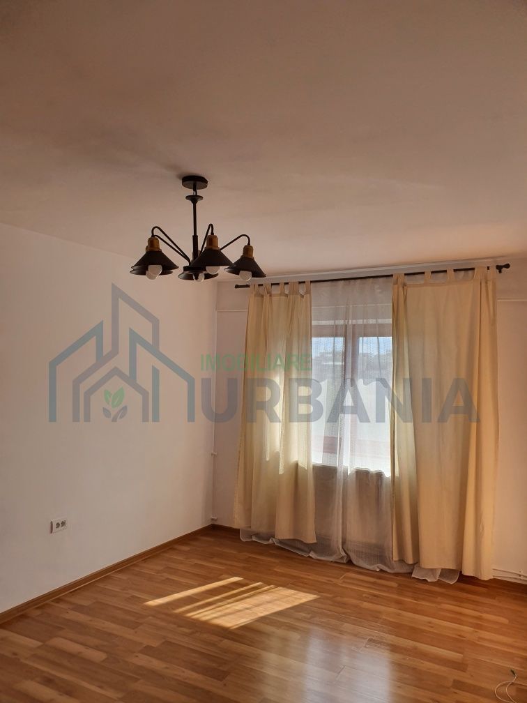 Apartament 2 camere de vânzare, Pacurari, str. Toma Cozma, nr. 99, bl. 570, sc. C, et. 4/4, zona liniștită, aproape de Copou, Universitate, UMF - Poză 1