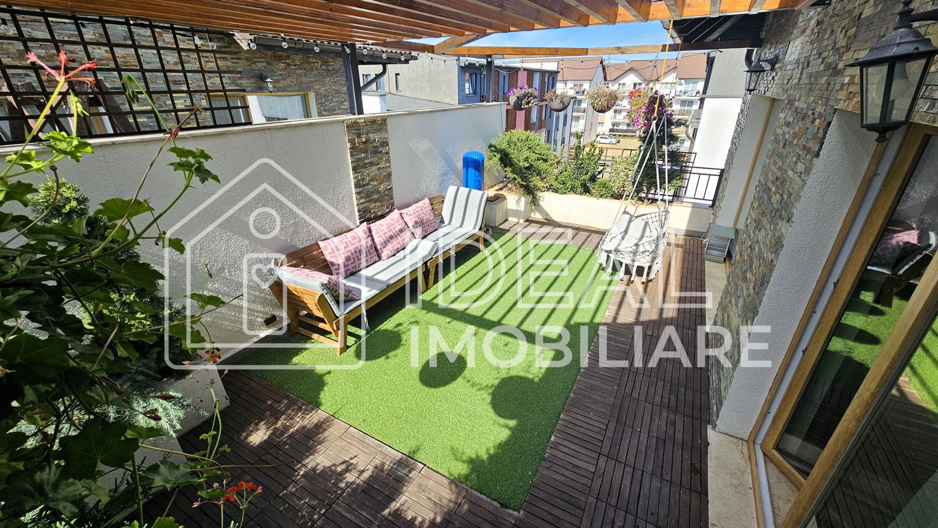 Penthouse modern cu 165 mp utili și 50 mp terasă,  Calea Cisnadiei - Poză 15