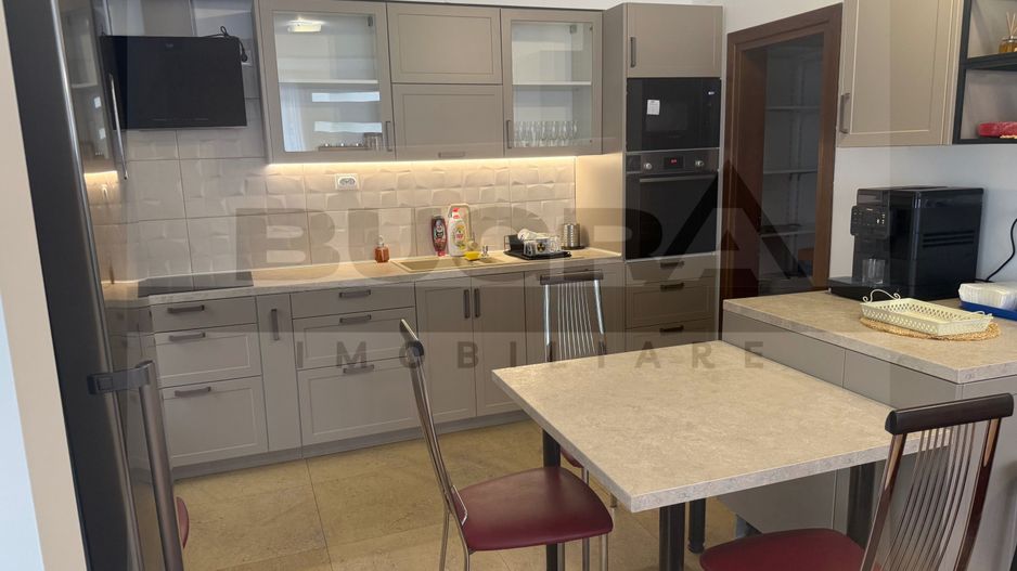 Casa premium 5 camere, teren 485 mp, garaj, zona Republicii - Poză 2