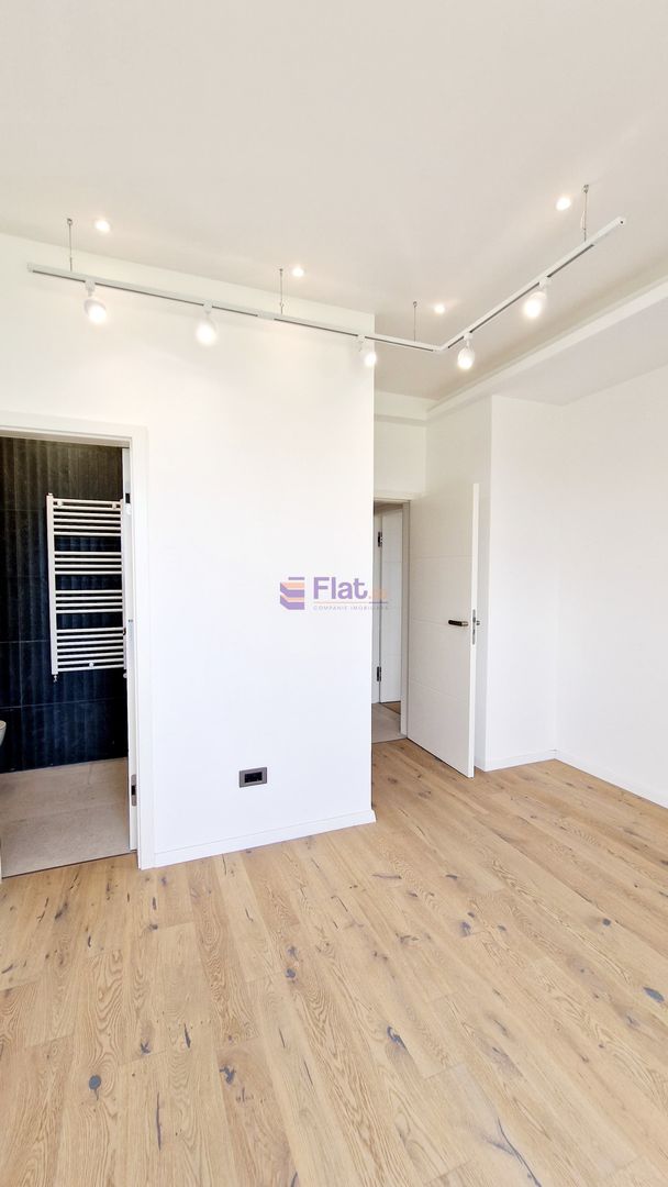 Comision 0 Penthouse 3 Camere 104 mp.  Terasa 43 mp. Tractorul - Poză 28