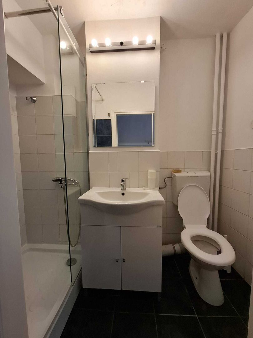 STUDIO- OBOR, BLOC REABILITAT, DORMITOR SEPARAT, MODERN - Poză 8