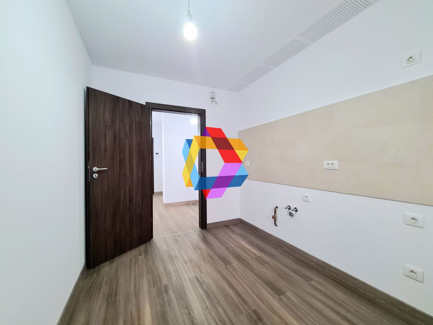 Spatiu comercial de închiriat Brasov - 85 mp # plus-imo.ro - Poză 8