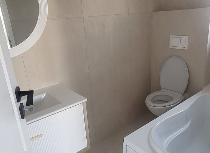 VILA TIP DUPLEX FINALIZATA,MUTARE IMEDIATA 120MP / STR. VITIOARA! - Poză 13