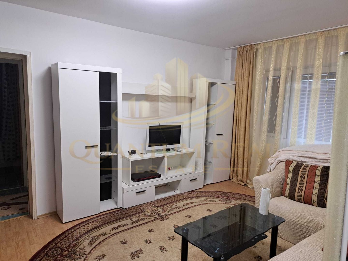 Inchiriez apartament 2 camere Tineretului - Poză 2