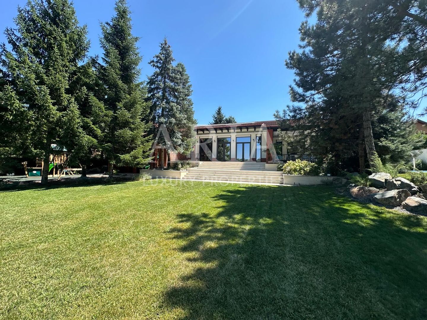 VILĂ INDIVIDUALA LAKEFRONT SNAGOV | POOL - Poză 10