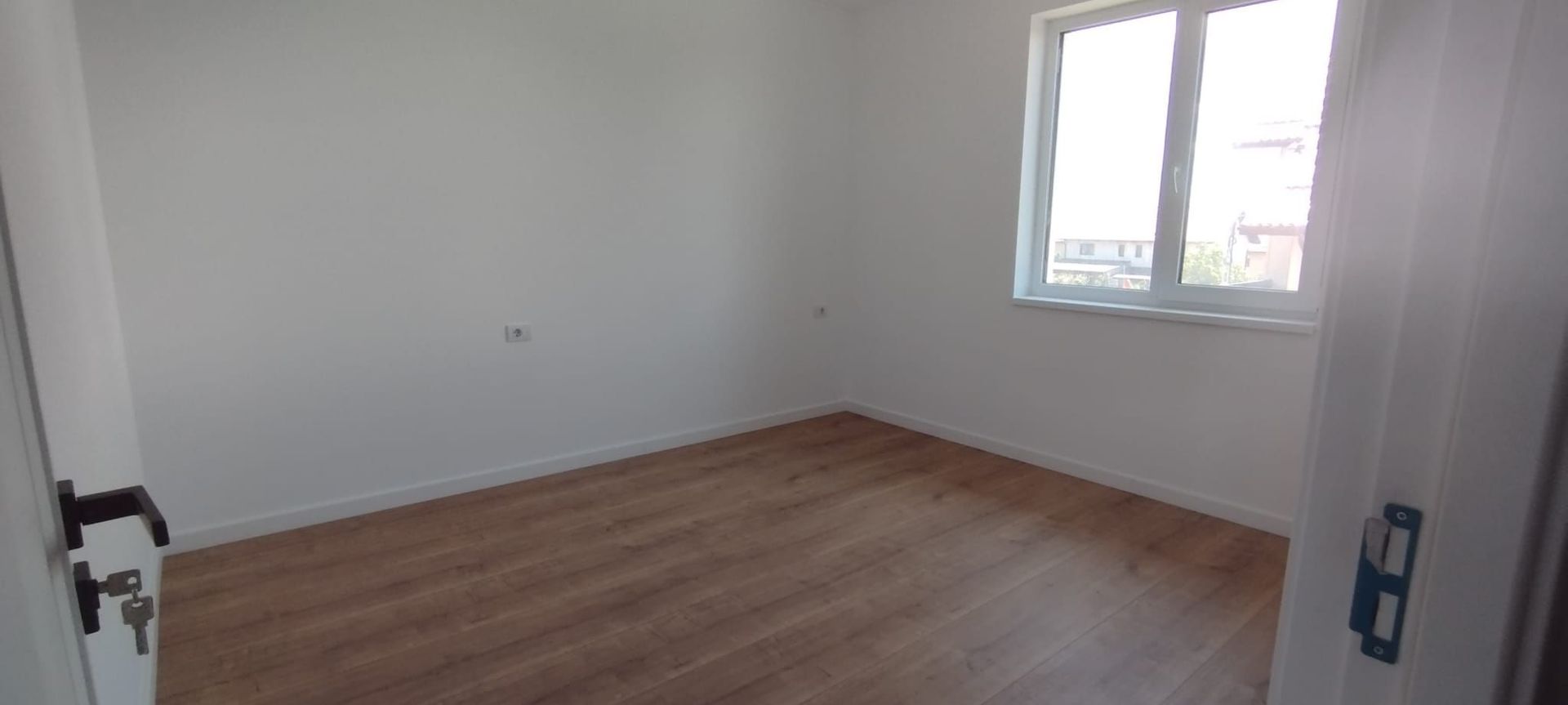 APARTAMENT 4 CAMERE 2 BAI GRADINA PACURARI REDIU - Poză 6