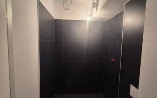 Pethouse de închiriat in centru Resitei - Poză 7