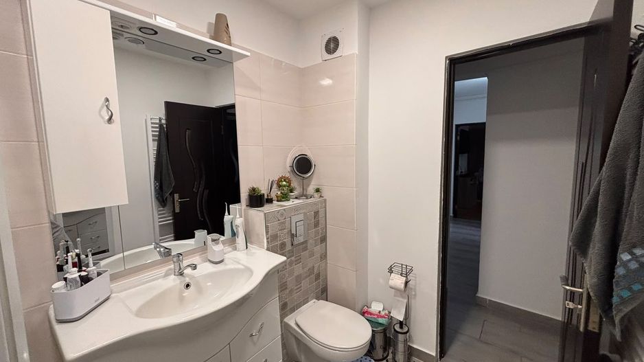 Apartament 2 camere decomandat de vânzare în Sibiu - Poză 7