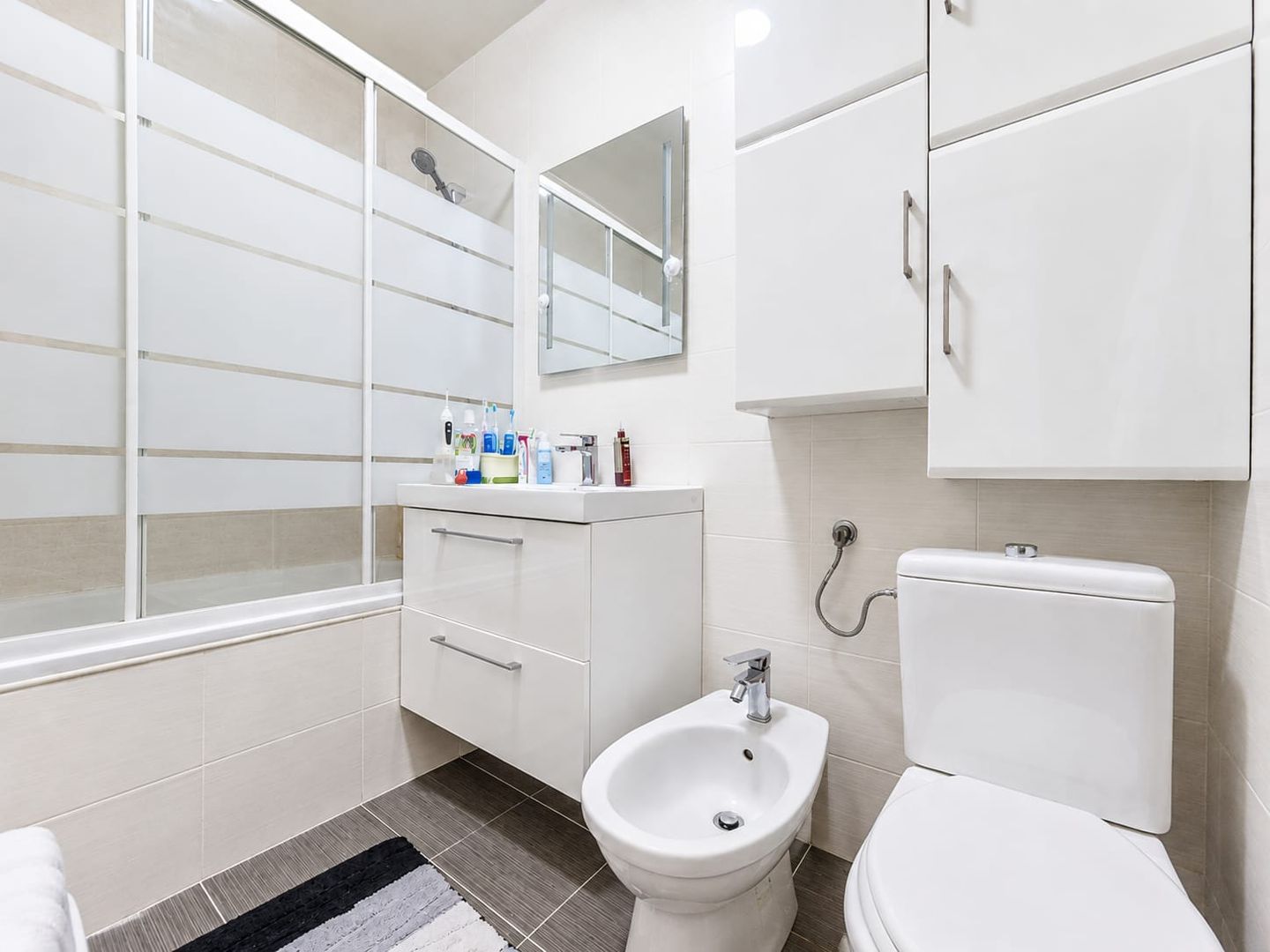Apartament cu 3 camere de vânzare, parcare– Șesul de Sus, Florești - Poză 8