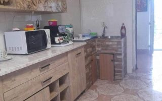 vând casă în Sângeorgiu de Mureș - Poză 4