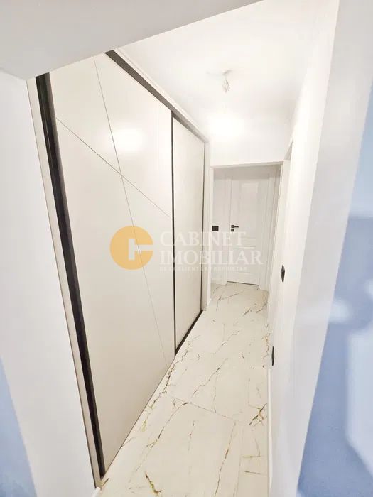 Chirie - 3 camere - Centru - Poză 5