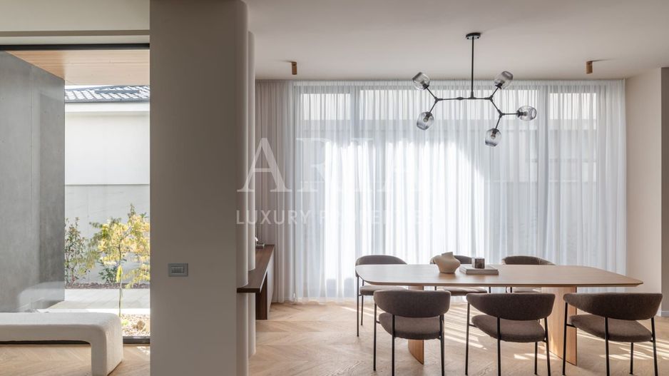 REZIDENȚĂ CONTEMPORANĂ CU DESIGN ICONIC | POZE REALE | - Poză 16