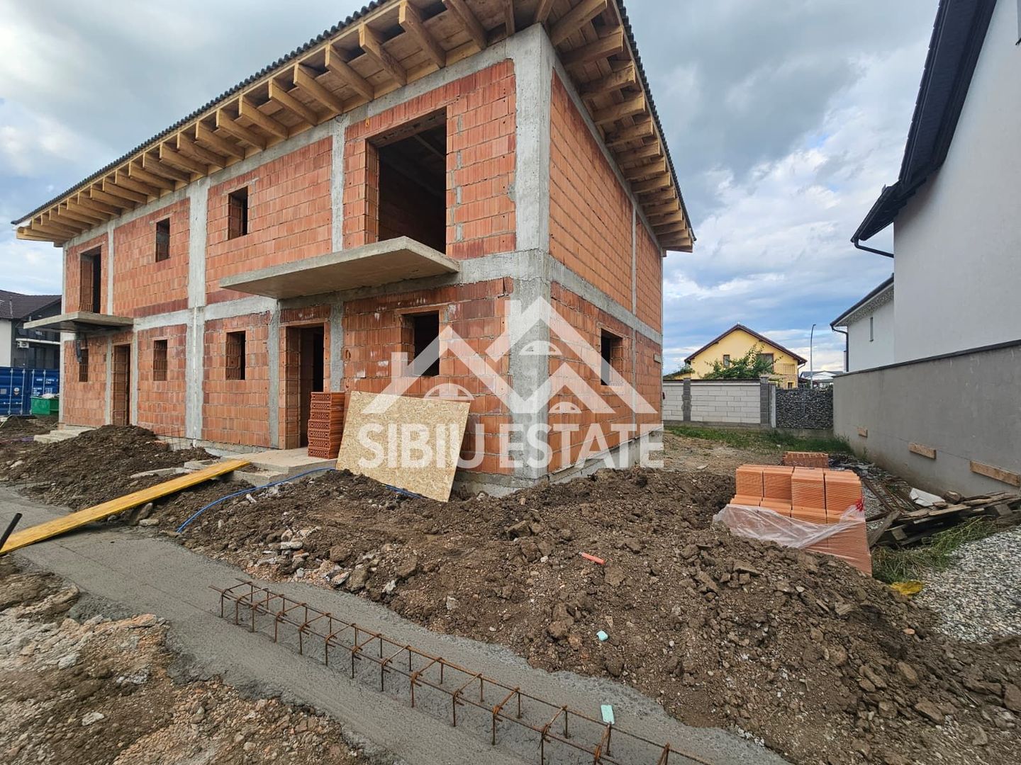 Casa Sibiu, Selimbar 4 camere, 2 bai NOU - Poză 8