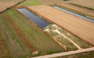 Teren extravilan Santaul Mic cu luciu de apa - Poză 3