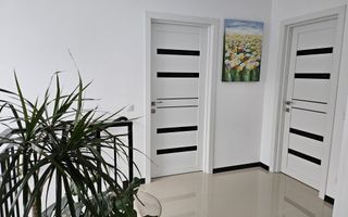 Casa moderna 4 camere 2 bai teren 500 mp terasa si pod in Selimbar - Poză 20