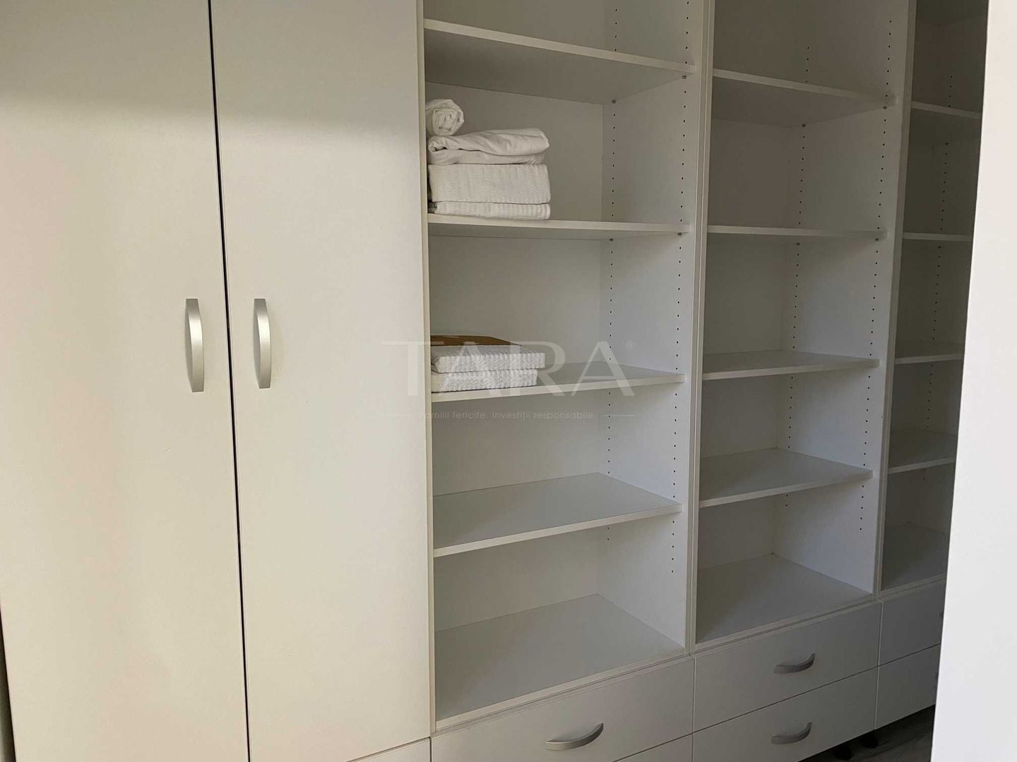 Apartament 3 camere, 2 băi + 2 balcoane – Florești, zona Eroilor - Poză 5