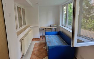 Inchiriere apartament 4 camere Nicolina - 690 euro - Poză 8