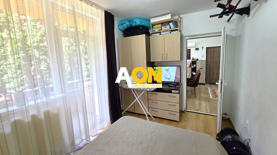 Apartament 3 camere, 2 balcoane, decomandat, mobilat, utilat, Ampoi 3 - Poză 9