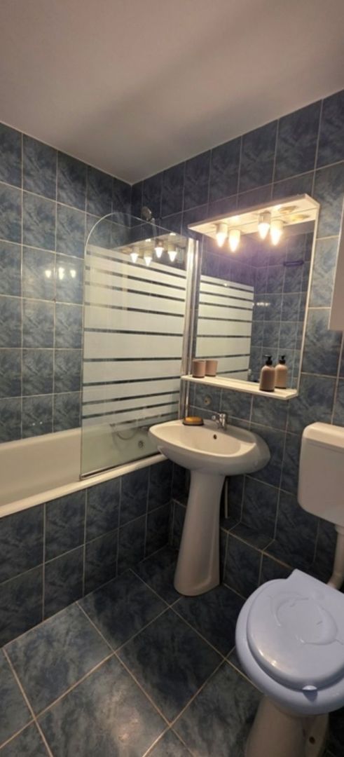 AP. 3 CAMERE 1 MAI, MASINA SAPALAT VASE, BLOC REABILITAT, LIBER - Poză 8