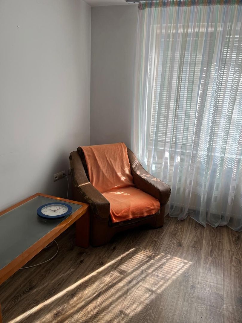 Inchiriezi apartament 2 camere Lunca - Poză 8