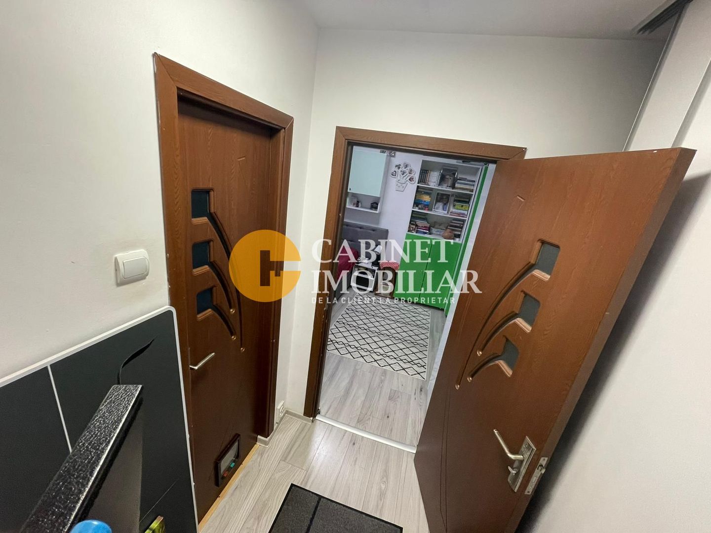 CANTEMIR - 2 CAMERE - ETAJ INTERMEDIAR - 52 MP - Poză 4