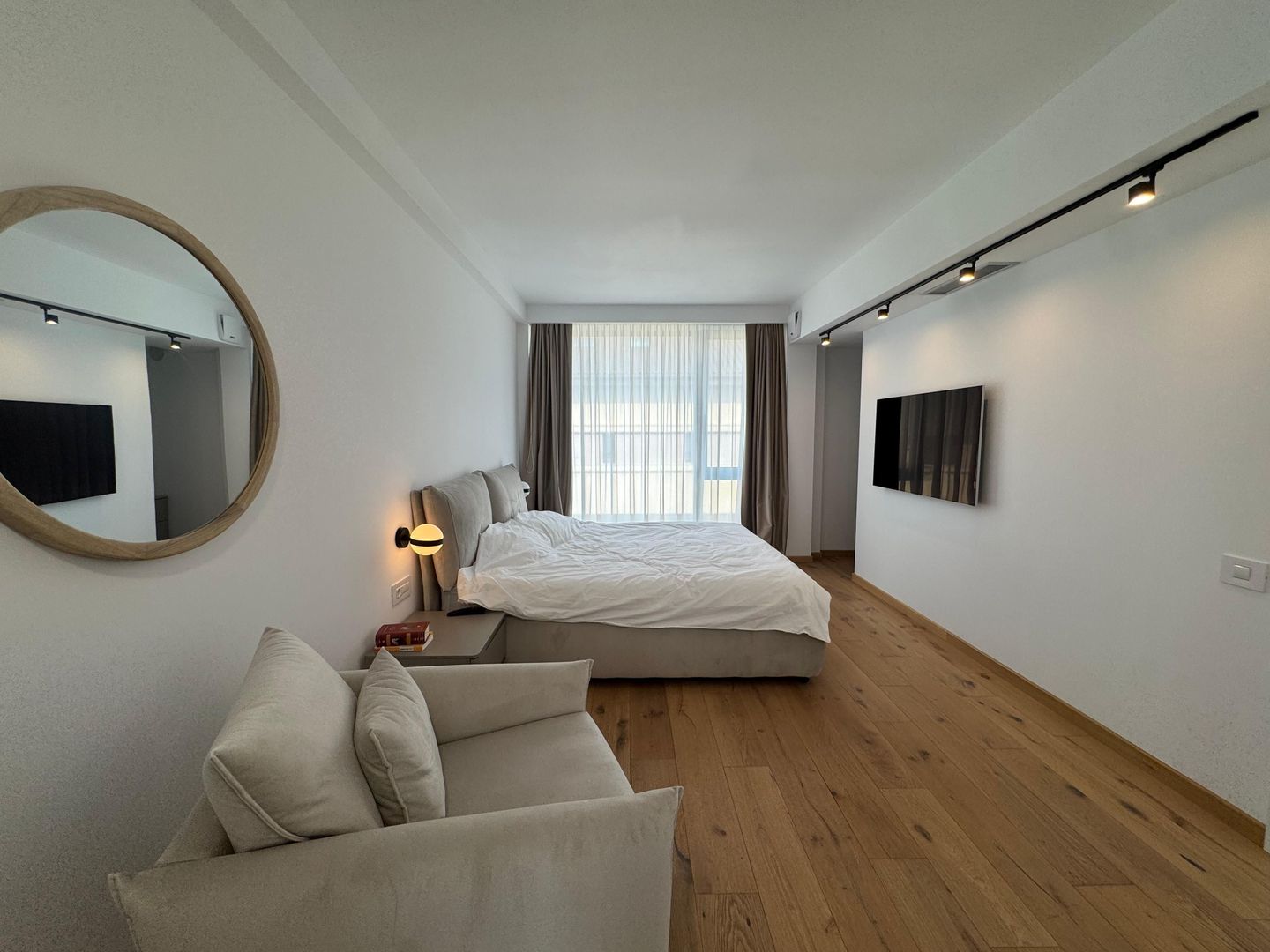 VILA SUPERBA 4 CAMERE + PARCARE ACOPERITA || PIPERA|| EPIQUE HOME - Poză 7