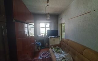 Vânzare casă într-o zonă liniștită și ecologică - Poză 6