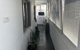 APARTAMENT DEOSEBIT 3 CAMERE – ZONA PIAȚA VICTORIEI – COMPLET RENOVAT! - Poză 9